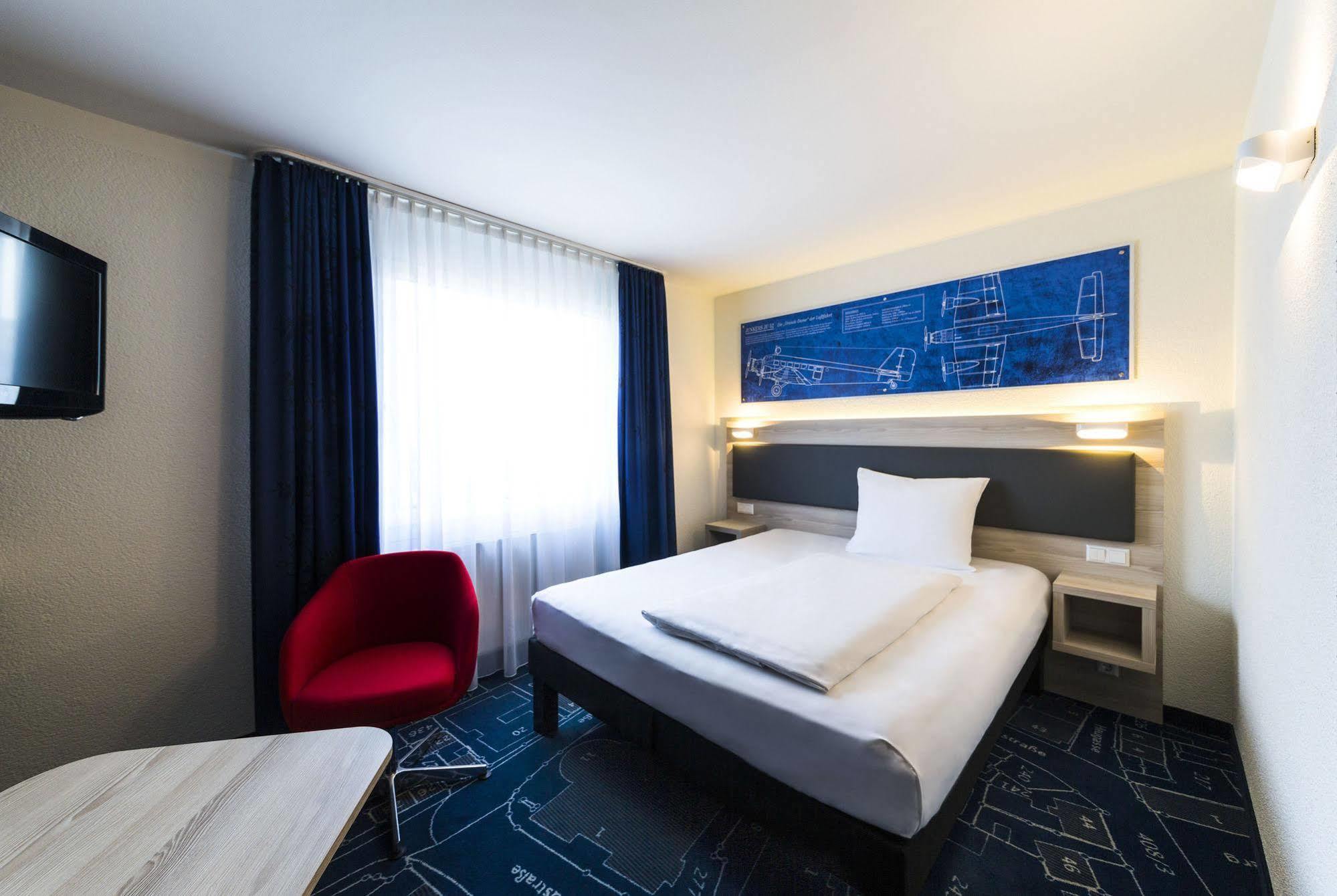 Ibis Styles Filderstadt Stuttgart Messe Exteriör bild